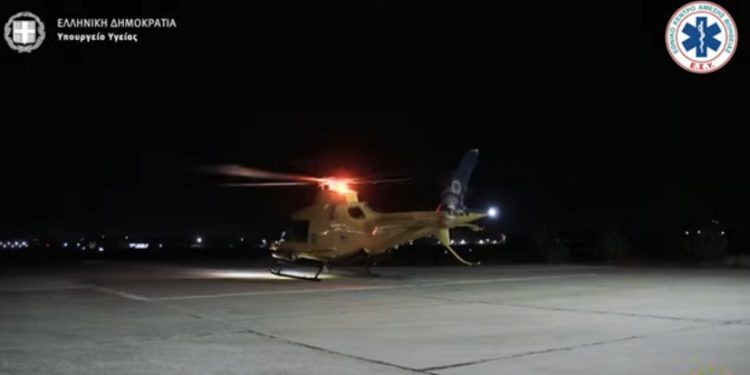 Πάντα ο Αϊ-Βασίλης θα έρχεται από τον ουρανό, αλλά… όχι μόνο με το έλκηθρό του!