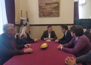 Συνάντηση δημάρχου Ιωαννίνων με Αλ. Χαρίτση