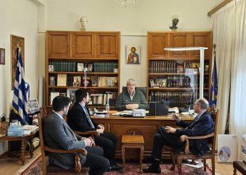 Οι αθλητικές υποδομές στο επίκεντρο της συνάντησης Περιφερειάρχη με τον Πρόεδρο της Ελληνικής Ομοσπονδίας Καλαθοσφαίρισης