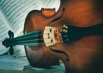 «Παίζοντας με τις χορδές» στο Μουσείο Αργυροτεχνίας