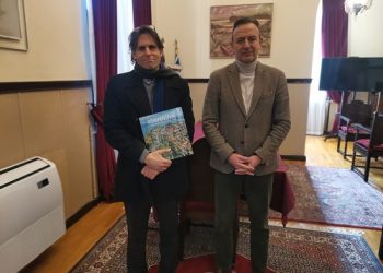 Συνάντηση δημάρχου Ιωαννίνων με το Γενικό Πρόξενο της Ελλάδας στο Αργυρόκαστρο