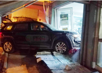 Ιωάννινα:Τζιπ ….Κατέληξε Σε Κατάστημα