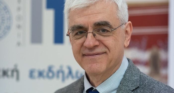 Τελετή Αναγόρευσης του Καθηγητή κ. Ευθυμίου Καξίρα σε Επίτιμο Διδάκτορα του Τμήματος Φυσικής