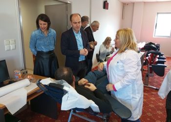 Εθελοντική Αιμοδοσία Δημοτικών Υπαλλήλων Δήμου Αρταίων. Αίμα: Η Πολύτιμη Δωρεά από τους εργαζόμενους προς τον συνάνθρωπο