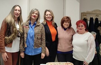 Τα ΚΑΠΗ έκοψαν την πρωτοχρονιάτικη πίτα τους