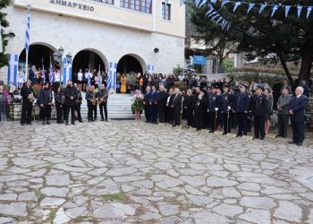 Με λαμπρότητα τελέστηκε ο εορτασμός της εθνικής επετείου της 25ης Μαρτίου στον Δήμο Κόνιτσας