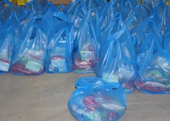 Διανομή  πακέτων διατροφής από το  Δήμο  Ζίτσας για τις γιορτές του Πάσχα