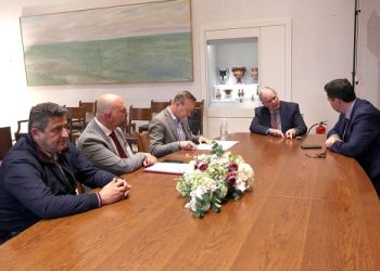 «Εναρκτήριο λάκτισμα» σήμερα για την παραχώρηση του στρατοπέδου Βελισσαρίου στον Δήμο, παρουσία Τασούλα, Μπέγκα και των Υφυπουργών Κεφαλογιάννη και Κοντογεώργη