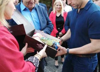 Στο Δήμο Πωγωνίου ο Στέφανος Κασσελάκης