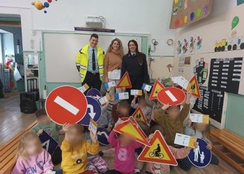 Με επιτυχία ολοκληρώθηκε το εκπαιδευτικό πρόγραμμα για μαθητές «Κινούμαι με ασφάλεια» του Τμήματος Τροχαίας Ηγουμενίτσας