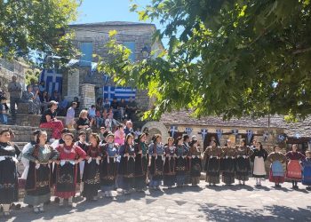 Με λαμπρότητα ο εορτασμός της 203ης επετείου της Επανάστασης των Καλαρρυτών