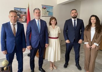 Συνάντηση εργασίας για τη δημιουργία υδατοδρομίων στην Αλβανία