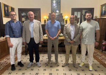 Συνάντηση δημάρχου Ιωαννίνων με πρόεδρο και γ.γ. Κολυμβητικής Ομοσπονδίας Ελλάδας