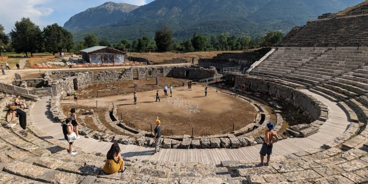 Θερινό Μαντείο 2024 – Πρόβες & Τελική Παρουσίαση