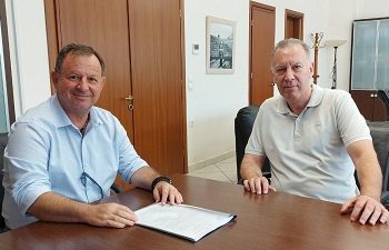 Ο Βασίλης Γιόγιακας στηρίζει την ομόφωνη απόφαση του Δ.Σ. Ηγουμενίτσας για τις ανεμογεννήτριες