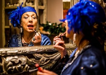 Τελευταίο τριήμερο παραστάσεων για το έργο « Η Μητέρα του Σκύλου »