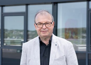 Τελετή αναγόρευσης του ομότιμου καθηγητή πανεπιστημίου Wuppertal κ. Heinz Sünker σε διδάκτορα του τμήματος νηπιαγωγών του πανεπιστημίου Iωαννίνων