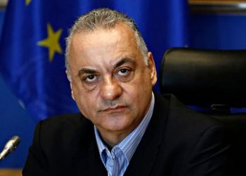 «Η Ευρωπαϊκή Επιτροπή να απλοποιήσει τις διαδικασίες για να αποκτήσει η Ευρώπη νέα πτητικά μέσα για την πυρόσβεση»