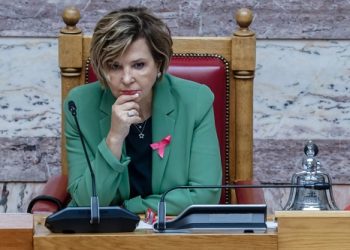 Όλγα Γεροβασίλη: “Δεν μπορεί να ανακληθεί η απόφαση της κεντρικής επιτροπής – Να ανακόψουμε το καθοδικό σπιράλ”