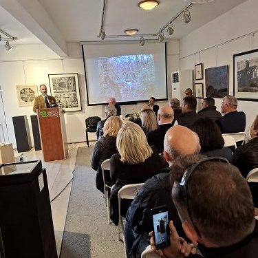 Κυνηγώντας στην Ήπειρο», το νέο βιβλίο του Σπύρου Μέμου παρουσίασε σε εκδήλωση ο Δήμος Ζίτσας