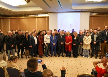 «Νέα Πορεία»: Παρουσίαση του ψηφοδελτίου της παράταξης