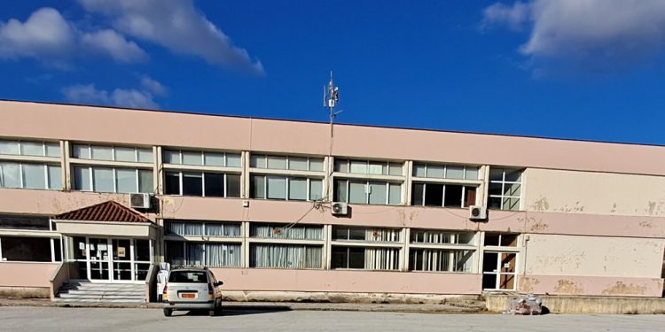 Ένα εκατ. ευρώ για ενεργειακό «λίφτινγκ»  σε τρία δημοτικά κτίρια σε Καλέντζι, Χουλιαράδες και Ελληνικό