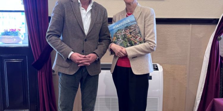 Συνάντηση του δημάρχου Ιωαννίνων με τη γενική πρόξενο της Γερμανίας στη Θεσσαλονίκη