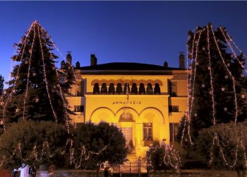 Ο δήμος Ιωαννιτών ευχαριστεί φορείς και τοπικές επιχειρήσεις για τη συμβολή τους στον εορταστικό στολισμό της πόλης