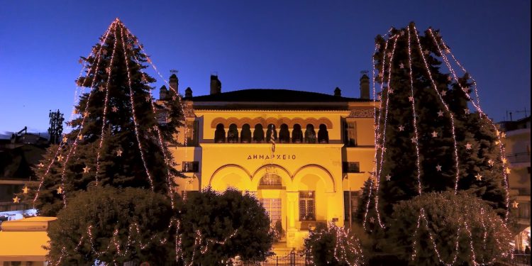 Ο δήμος Ιωαννιτών ευχαριστεί φορείς και τοπικές επιχειρήσεις για τη συμβολή τους στον εορταστικό στολισμό της πόλης