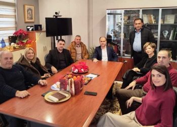 Όλγα Γεροβασίλη – Σύσκεψη στο δημαρχείο Άρτας