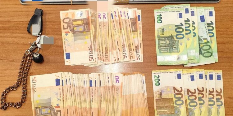 Ιωάννινα: Συνελήφθη μέλος συμμορίας, που διέπραττε τηλεφωνικές απάτες