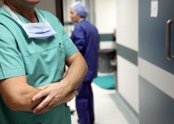 ΈΙΝΗ: Συνεχίζεται το αίσχος των εντέλλεσθε για την κάλυψη εφημεριακών αναγκών από νοσοκομείο σε νοσοκομείο