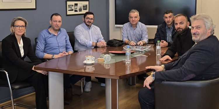 Με την διευθύντρια ανθρωπίνων πόρων της ΔΕΗ συναντήθηκε ο ΣΠΑΡΤΑΚΟΣ