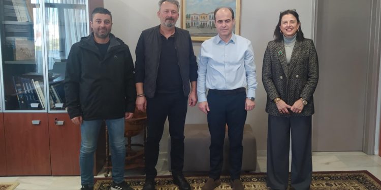 Γόνιμη συνάντηση του νέου προεδρείου ΤΟΕΒ  Άραχθου με το δήμαρχο Αρταίων