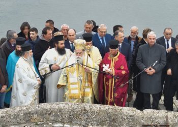 Θεοφάνια 2025: Ο δήμος Αρταίων γιόρτασε με επισημότητα και κατάνυξη τη μεγάλη γιορτή πλήθος κόσμου στον καθαγιασμό των υδάτων