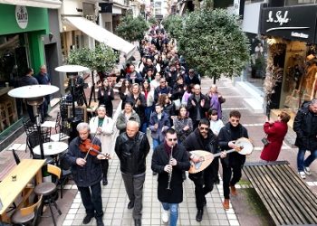 Ιωάννινα: Με μεγάλη επιτυχία ολοκληρώθηκε η μουσική περατζάδα