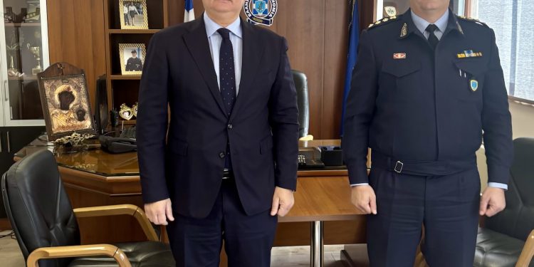 Συνάντηση του βουλευτή Άρτας ΝΔ Γιώργου Στύλιου με τον νέο αστυνομικό διευθυντή Άρτας κο. Μιχαήλ Ντζιακώστα