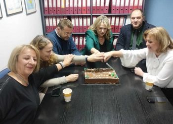 Με ευχές και σκέψεις για δράσεις η κοπή της πρωτοχρονιάτικης πίτας στη «Σχεδία»