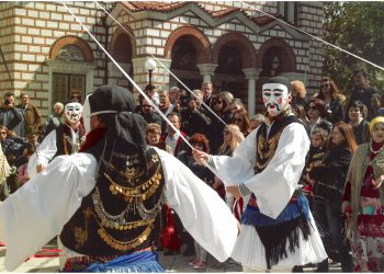 Συνεχίζονται οι αποκριάτικες εκδηλώσεις στην Άρτα