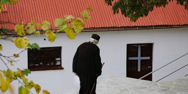 Εκοιμήθη ο ηγούμενος της μονής Παναγίας Στομίου Κόνιτσας πατήρ Κοσμάς Σιώζος