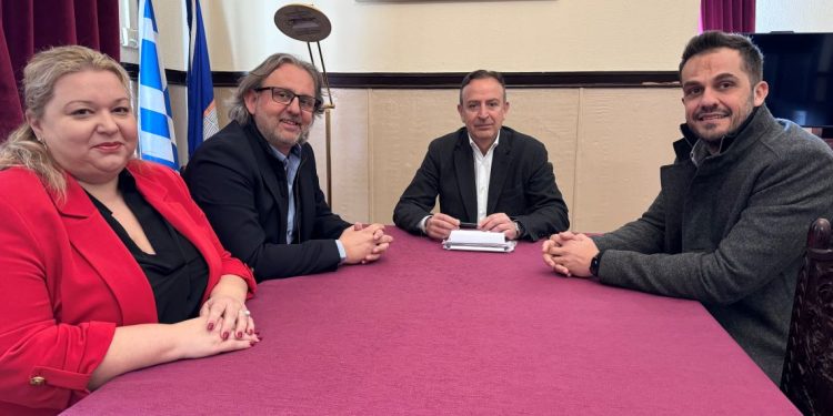 Συνάντηση του δημάρχου Ιωαννίνων με αντιπροσωπεία της διοίκησης του επιμελητηρίου