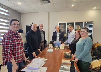 Δήμος Αρταίων: Συνάντηση δημάρχου με το εμποροβιοτεχνικό σύλλογο Τήνου