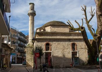 Ο δήμος Ιωαννιτών «σερβίρει» πρωινό στην Καλούτσιανη