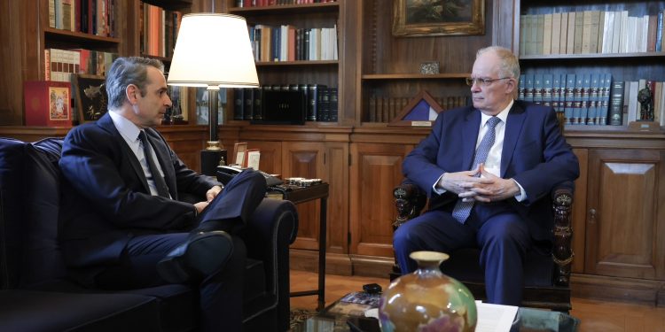 Συνάντηση του Προέδρου της Δημοκρατίας με τον Πρωθυπουργό