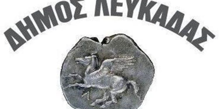 Επιχείρηση δήμου Λευκάδας στον καταυλισμό των Ρομά, μαζί με την αστυνομία και την κτηματική υπηρεσία