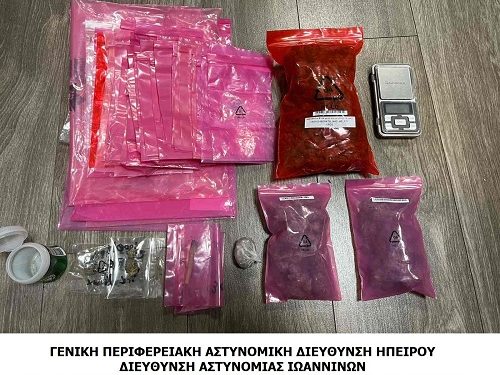 Έπεσε πάνω στους αστυνομικούς για να αποφύγει τον έλεγχο