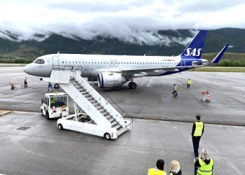 Προσγειώθηκε στοαεροδρόμιο των Ιωαννίνων η πρώτη διεθνής πτήση charter για τη θερινή τουριστική περίοδο