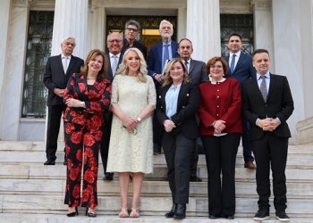 «Εθνική η αποστολή του διεθνούς θερινού πανεπιστημίου» – Το πρόγραμμα παρουσιάστηκε παρουσία πλήθους κόσμου στο μουσείο Μπενάκη