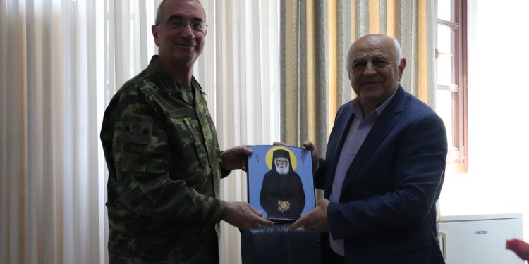 Εθιμοτυπική επίσκεψη του διοικητή της 1ης στρατιάς / EU – OHQ στον δήμαρχο Κόνιτσας