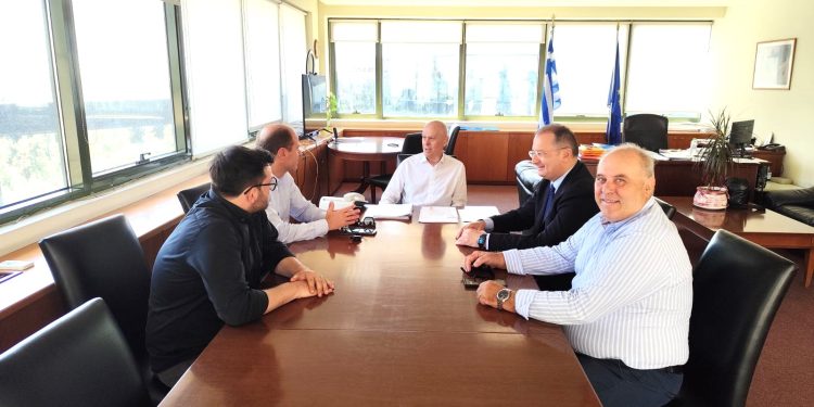 Σημαντική συνάντηση στο υπουργείο Περιβάλλοντος και Ενέργειας για την πρόοδο του έργου του Open Mall